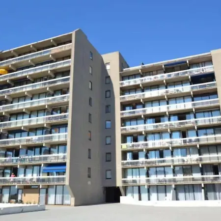 Klif Des En Bord De *